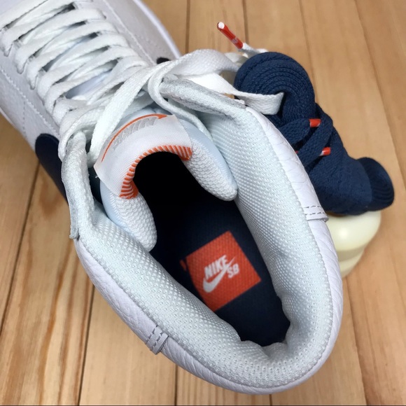 Nike SB Zoom Blazer Mid ISO White Navy Skate Shoes - Picture 4 of 5